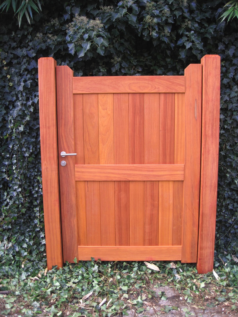 Portail Carlington padouk H1,80m + serrure